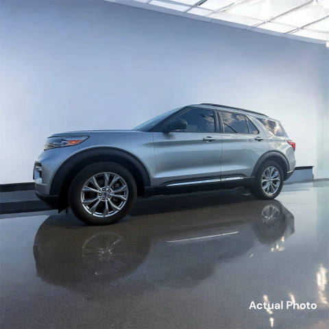 2020 Ford Explorer XLT 4WD photo