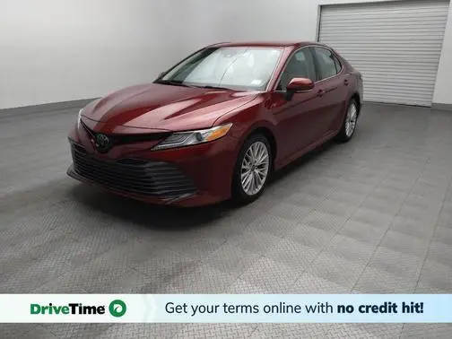 2020 Toyota Camry XLE FWD photo