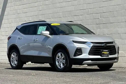 2020 Chevrolet Blazer LT FWD photo