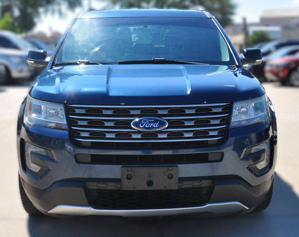 2017 Ford Explorer XLT FWD photo