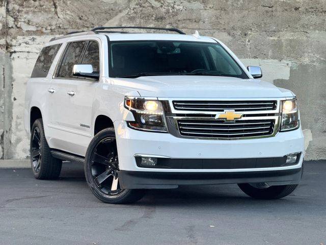 2020 Chevrolet Suburban Premier 4WD photo