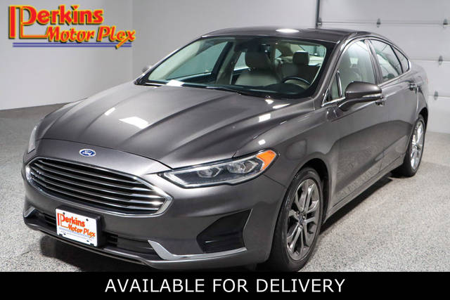 2019 Ford Fusion SEL FWD photo