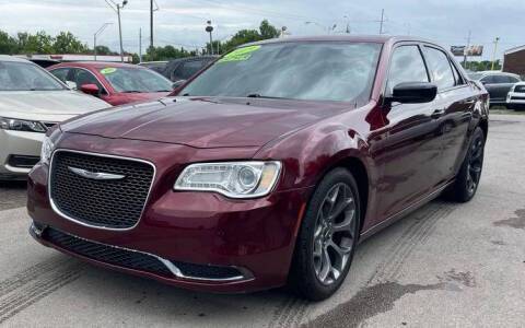 2019 Chrysler 300 Touring RWD photo