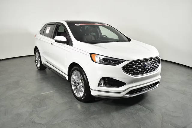 2020 Ford Edge Titanium FWD photo