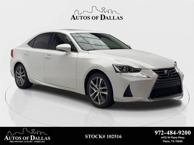 2020 Lexus IS IS 300 RWD photo