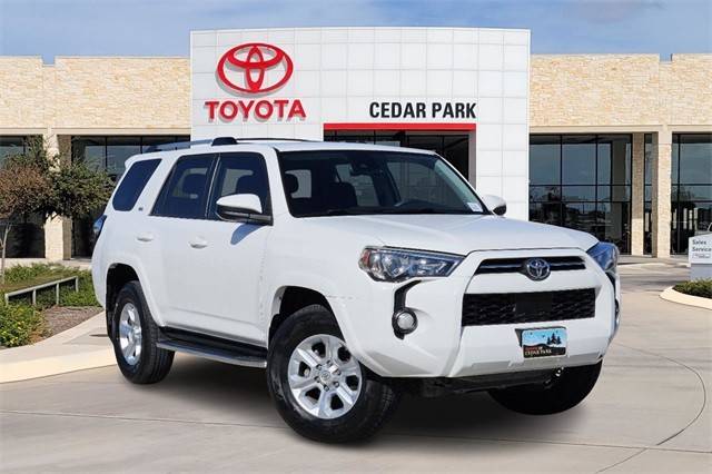 2020 Toyota 4Runner SR5 RWD photo