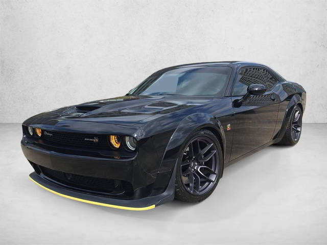 2019 Dodge Challenger R/T Scat Pack Widebody RWD photo
