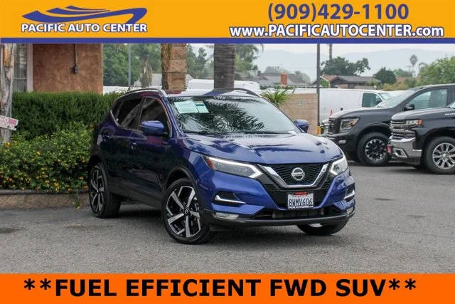 2020 Nissan Rogue Sport SL FWD photo