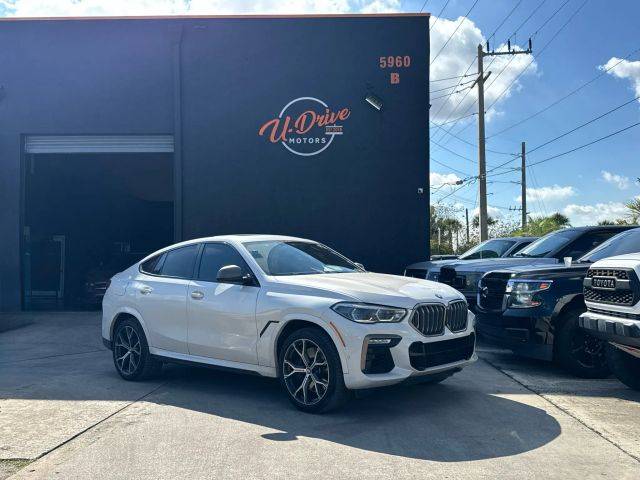 2020 BMW X6 M50i AWD photo