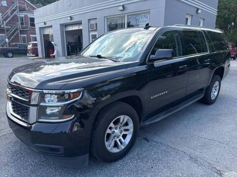 2018 Chevrolet Suburban LT 4WD photo