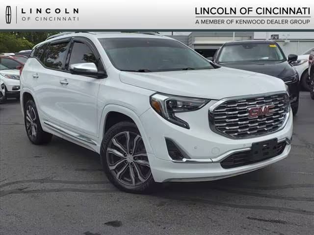 2018 GMC Terrain Denali AWD photo