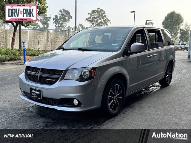 2018 Dodge Grand Caravan SE Plus FWD photo