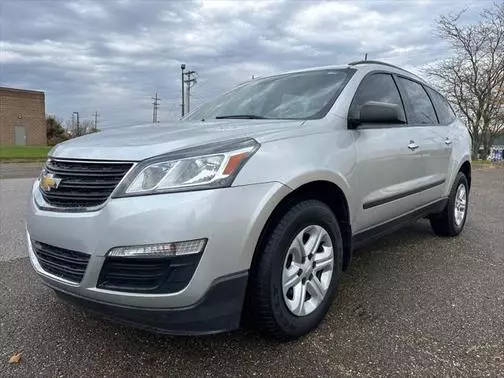 2016 Chevrolet Traverse LS FWD photo