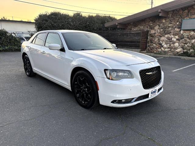 2019 Chrysler 300 300S AWD photo