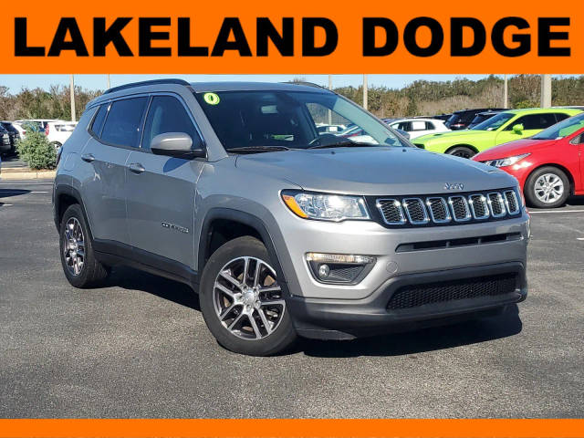 2020 Jeep Compass Latitude w/Sun/Wheel Pkg FWD photo