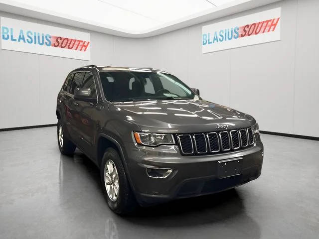 2020 Jeep Grand Cherokee Laredo E 4WD photo