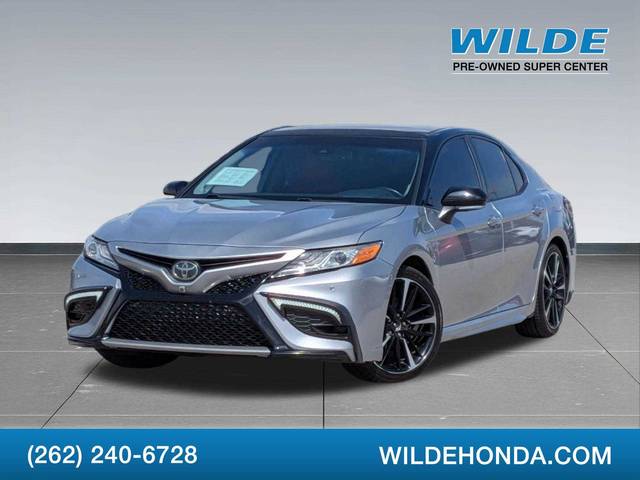 2020 Toyota Camry XSE FWD photo