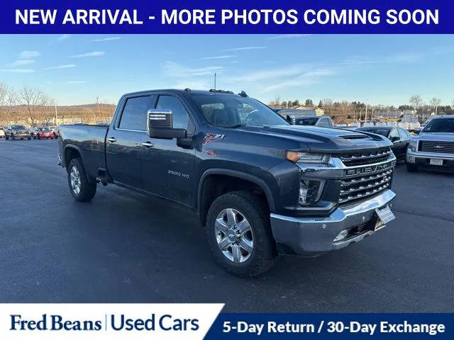 2020 Chevrolet Silverado 3500HD LTZ 4WD photo
