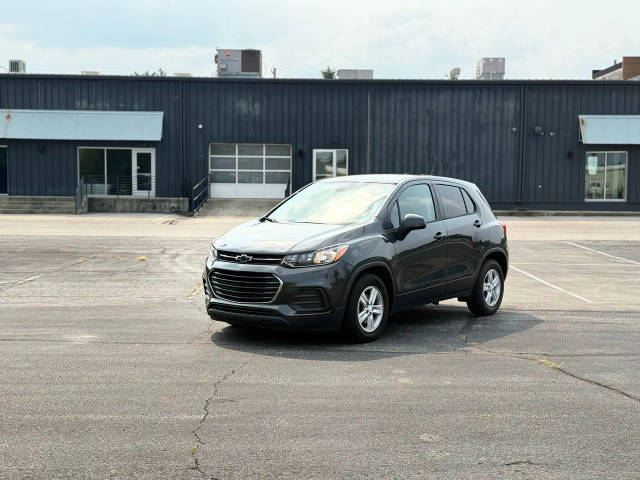 2020 Chevrolet Trax LS FWD photo