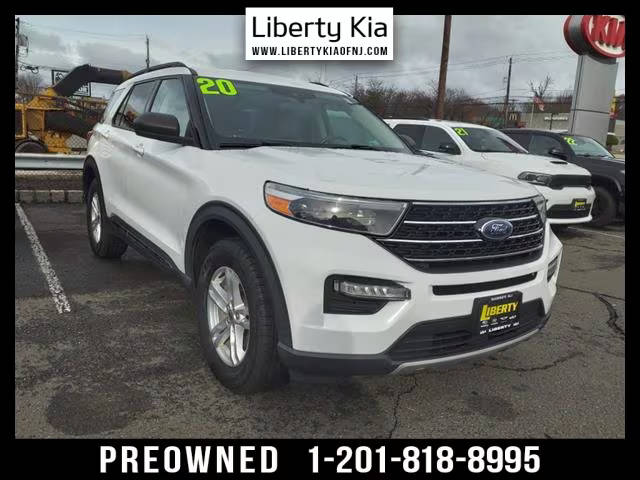 2020 Ford Explorer XLT 4WD photo