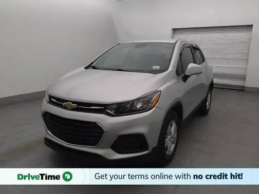 2020 Chevrolet Trax LS FWD photo