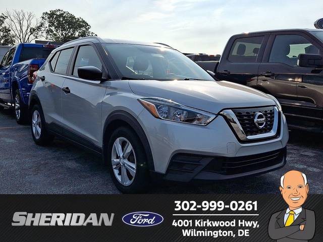 2019 Nissan Kicks S FWD photo