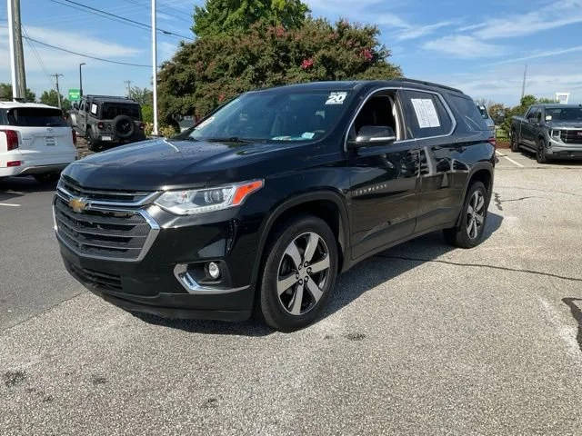 2020 Chevrolet Traverse LT Leather FWD photo