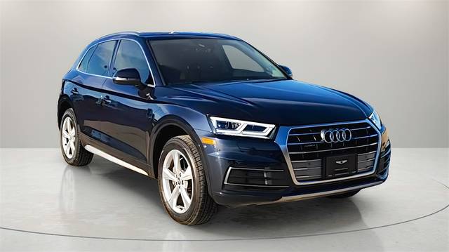 2020 Audi Q5 Premium Plus AWD photo