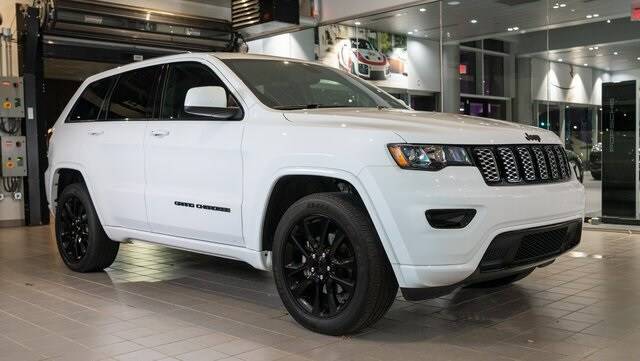 2020 Jeep Grand Cherokee Altitude 4WD photo