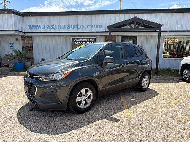 2020 Chevrolet Trax LS FWD photo