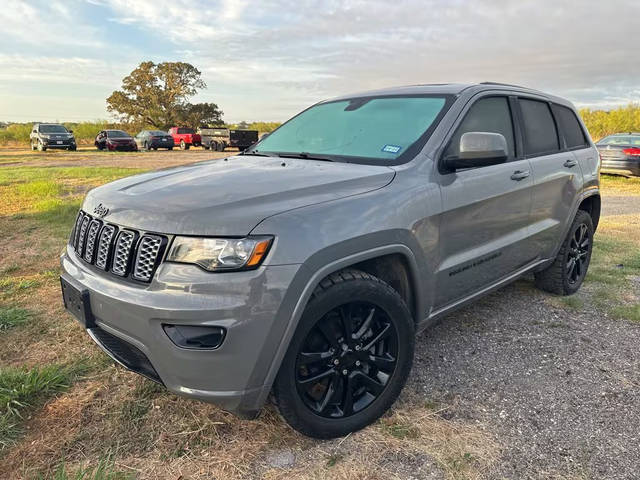 2020 Jeep Grand Cherokee Altitude 4WD photo