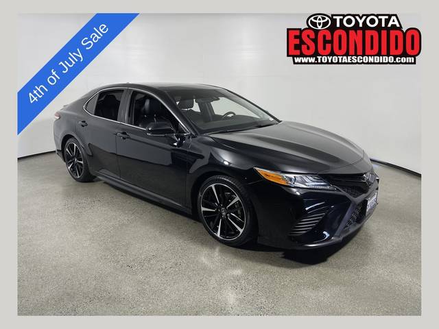 2020 Toyota Camry XSE V6 FWD photo