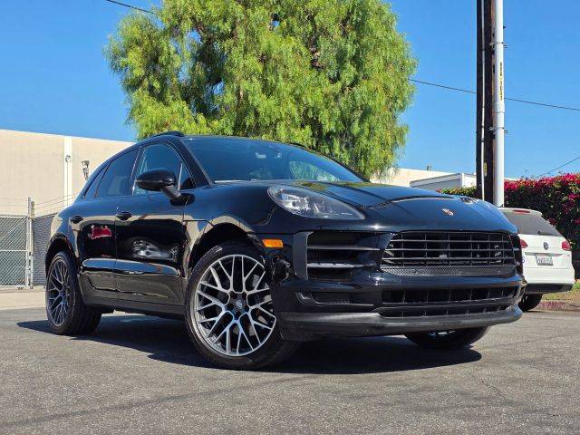 2020 Porsche Macan S AWD photo