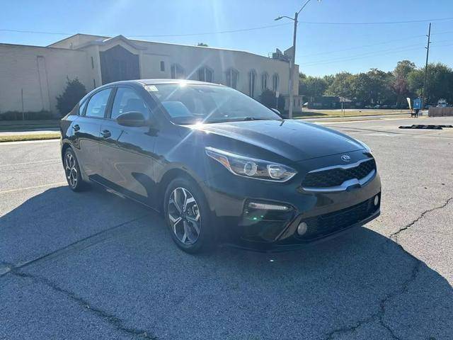 2020 Kia Forte LXS FWD photo