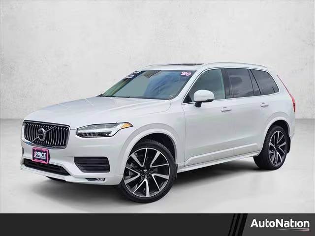 2020 Volvo XC90 Momentum AWD photo