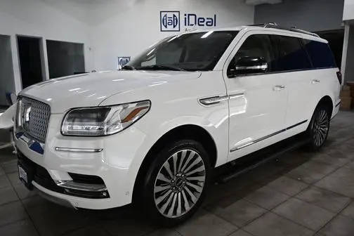 2020 Lincoln Navigator Reserve 4WD photo