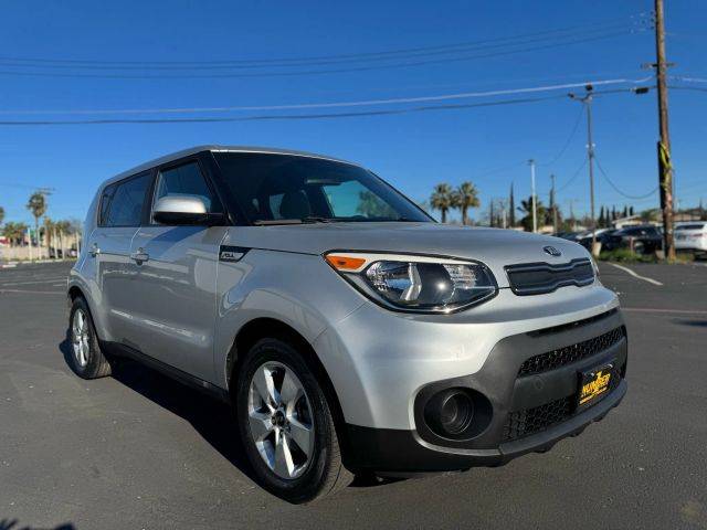 2019 Kia Soul Base FWD photo