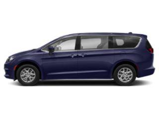 2020 Chrysler Pacifica Minivan Touring FWD photo