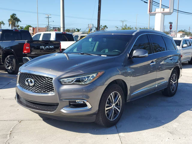 2019 Infiniti QX60 LUXE AWD photo