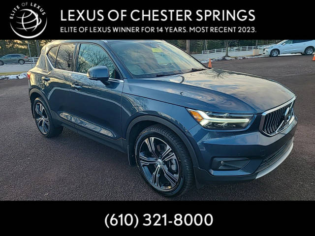 2020 Volvo XC40 Inscription AWD photo