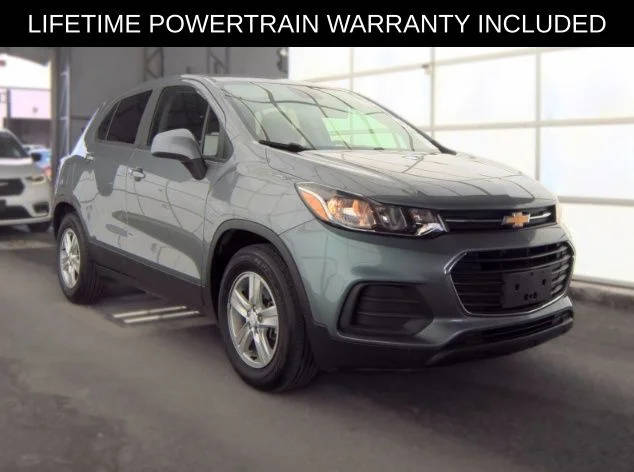 2020 Chevrolet Trax LS FWD photo