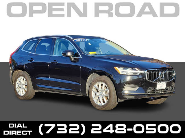 2020 Volvo XC60 Momentum AWD photo
