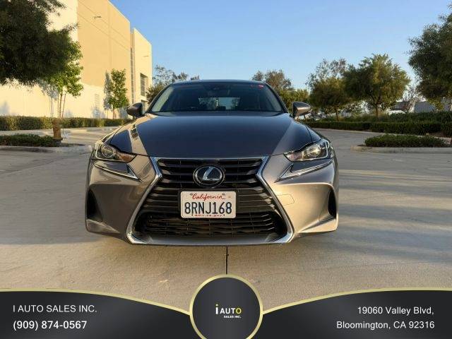 2020 Lexus IS IS 300 RWD photo