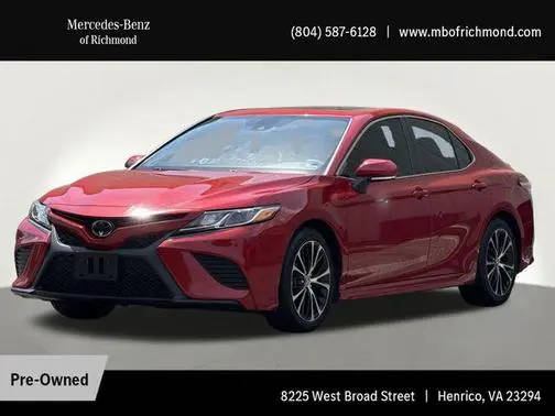 2020 Toyota Camry SE FWD photo