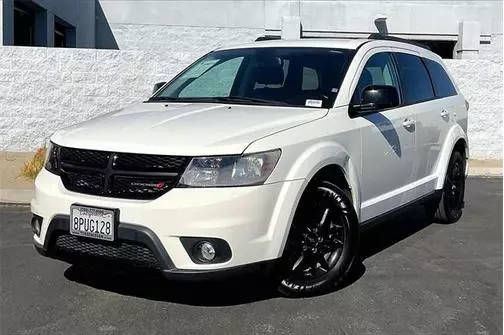 2019 Dodge Journey SE FWD photo