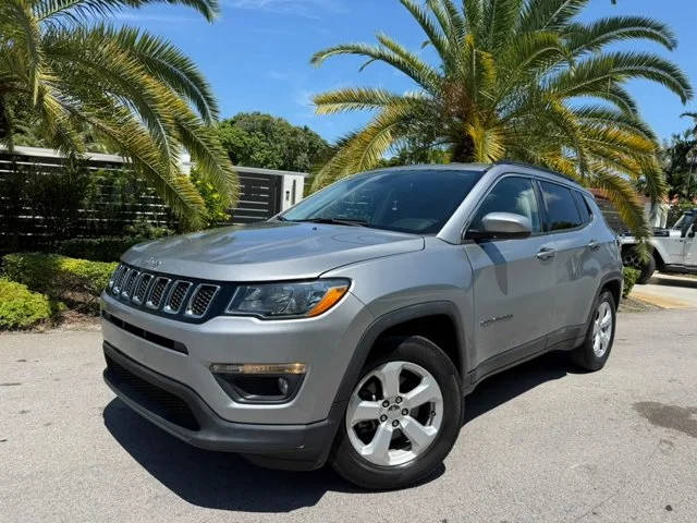 2020 Jeep Compass Latitude FWD photo