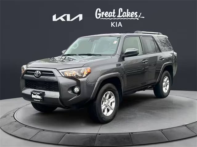 2020 Toyota 4Runner SR5 4WD photo