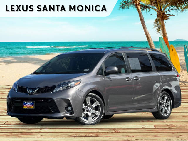 2020 Toyota Sienna SE FWD photo