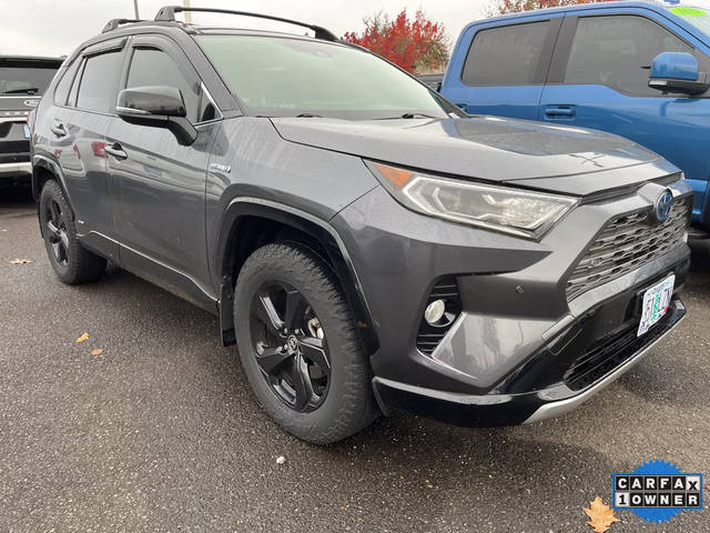 2020 Toyota RAV4 Hybrid XSE AWD photo