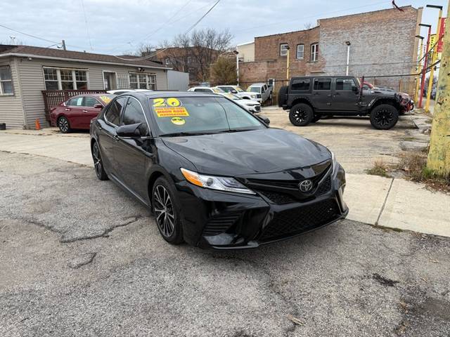 2020 Toyota Camry XSE FWD photo